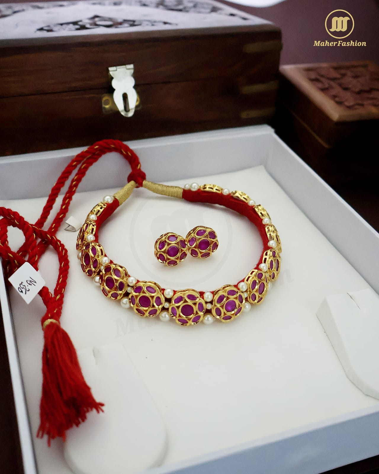 Pink Gold Plated  Pearl Choker Necklace 